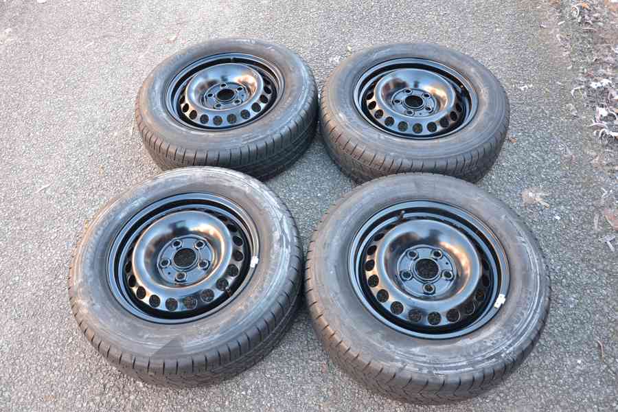 VW T5,T6(6.1) - Sada NOVÝCH letních kol 215/65R16C - foto 1