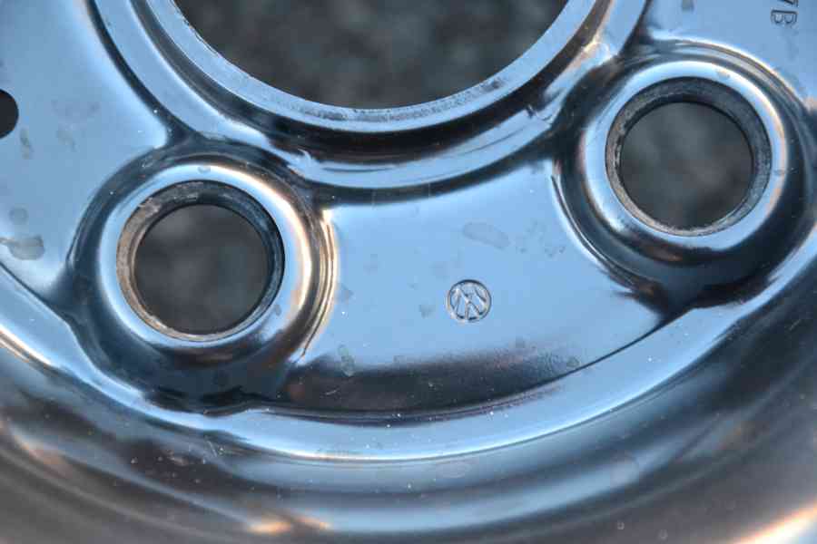 VW T5,T6(6.1) - Sada NOVÝCH letních kol 215/65R16C - foto 7