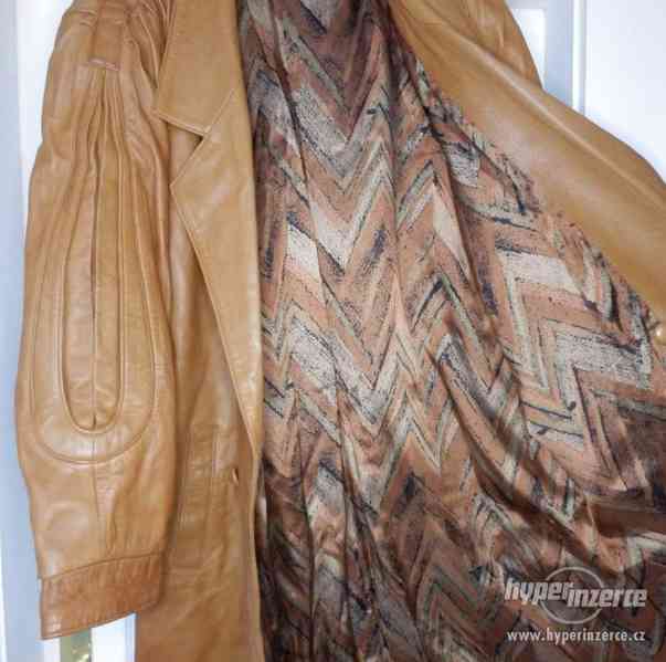 Kabát kožený, světlehnědý - foto 3