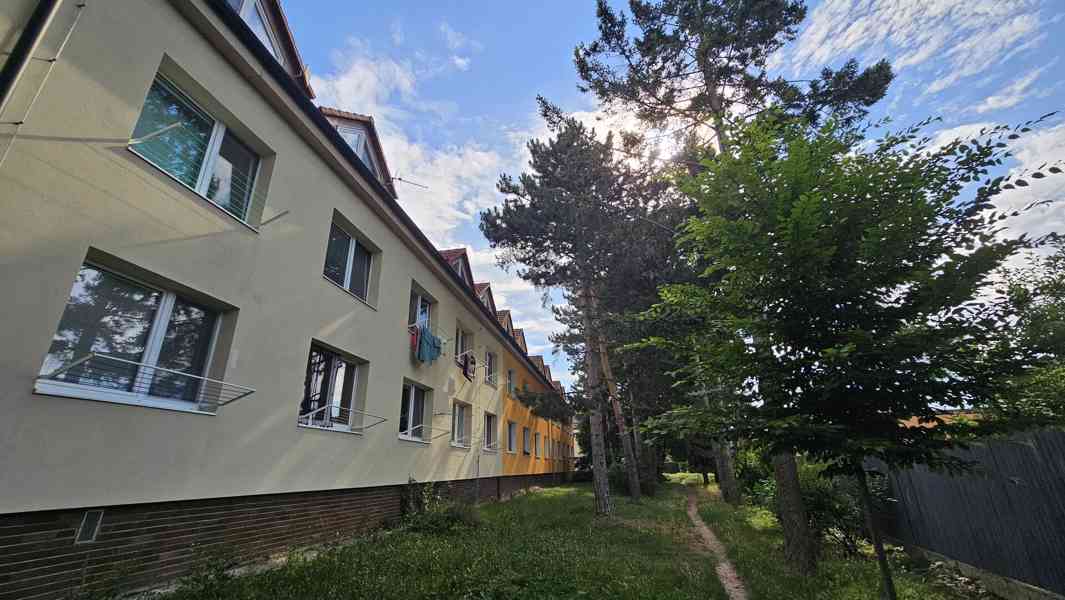 Ihned volná zařízená garsoniéra po rek. pro 1 studenta,Komín - foto 4