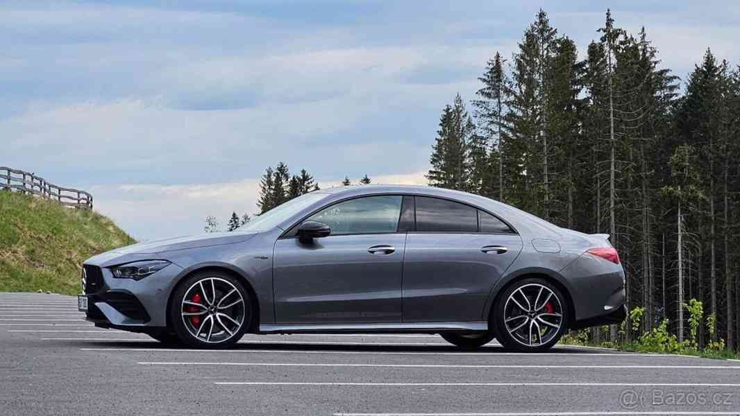 Mercedes-Benz CLA 35 AMG - foto 2