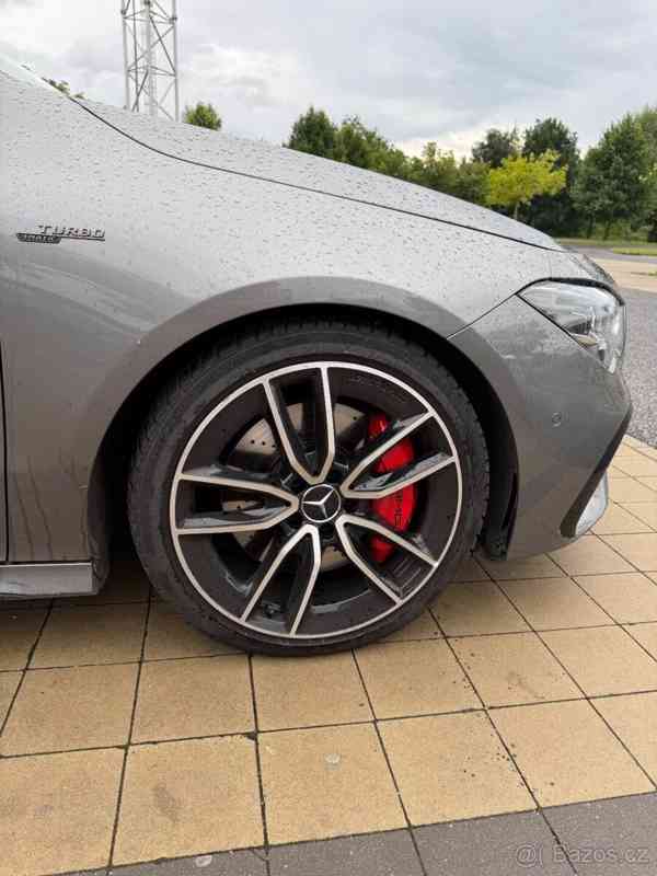 Mercedes-Benz CLA 35 AMG - foto 11