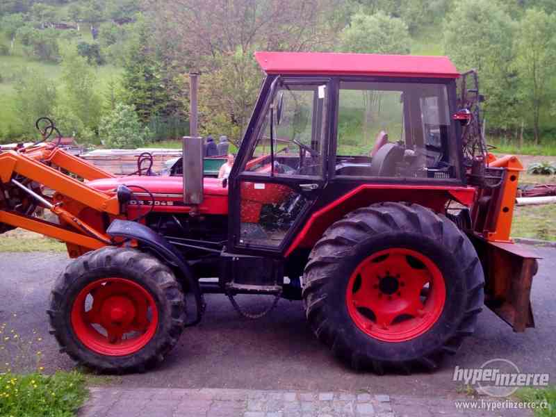 Prodám UKT lesní traktor 7045 - foto 5