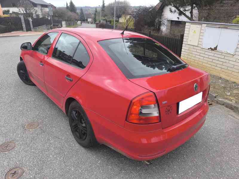 Škoda Octavia 1.6 MPI LPG - foto 2