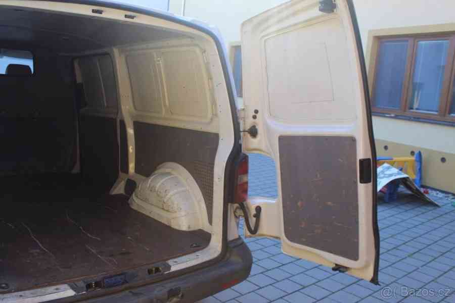 Volkswagen Transporter 1,9 - foto 7