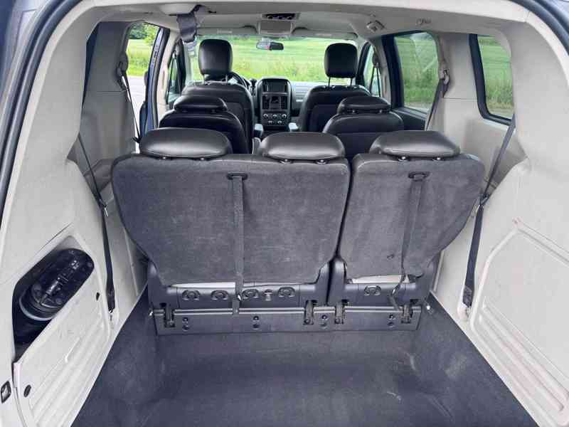 Dodge Grand Caravan -Town Country 3,3 LPG RT 2008 - foto 8