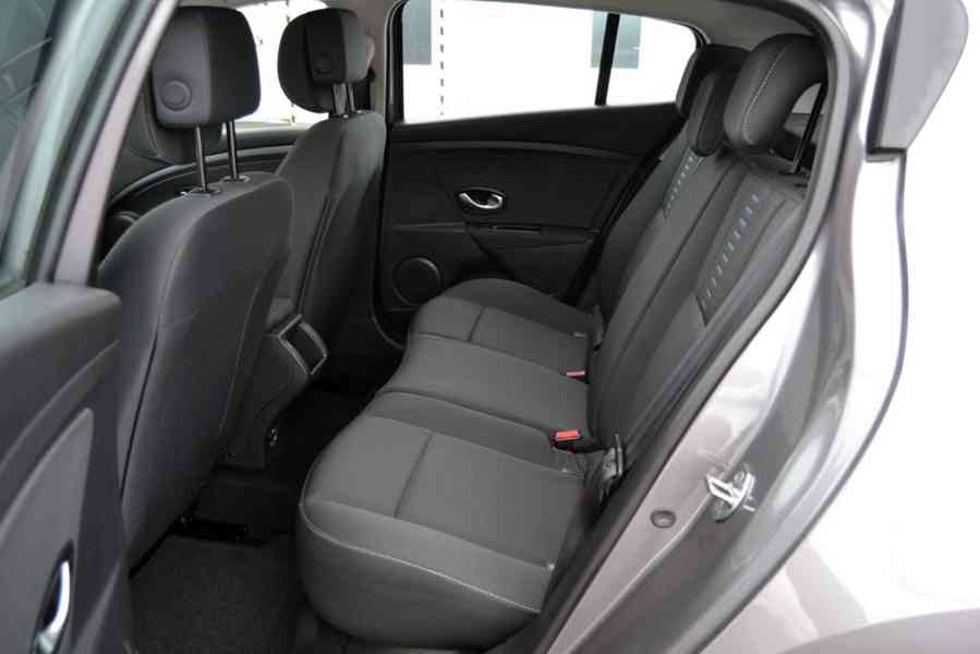 Renault Mégane 1.6i 16V 81kW Dynamique 41 320km!!! - foto 9