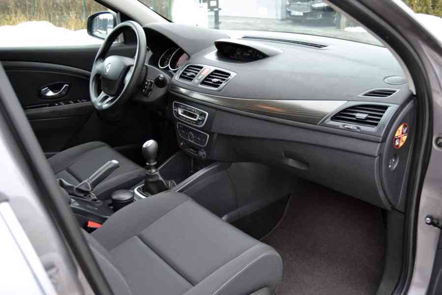 Renault Mégane 1.6i 16V 81kW Dynamique 41 320km!!! - foto 12