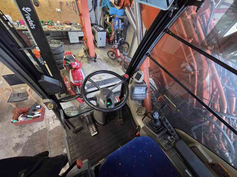 Hitachi ZX 140W-3 - foto 7