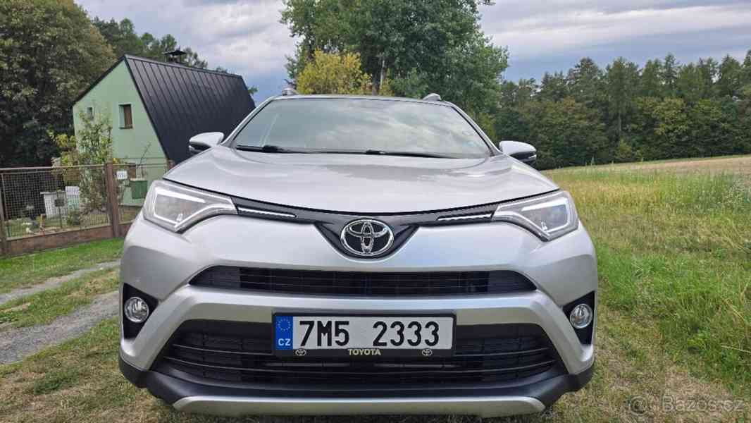 Toyota RAV4 2,0   D-4D 105 kW, 2WD, r. 2016 - foto 10