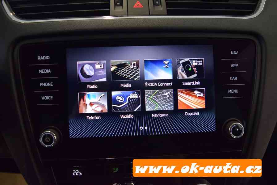 Škoda Octavia 1.6 TDI STYLE DSG RV 98 000 KM 2019-DPH - foto 12