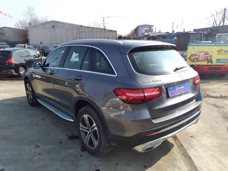 MERCEDES BENZ GLC 350e MATIC PLUG-IN HYBRID PANORAMA - foto 31