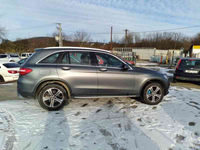 MERCEDES BENZ GLC 350e MATIC PLUG-IN HYBRID PANORAMA - foto 4