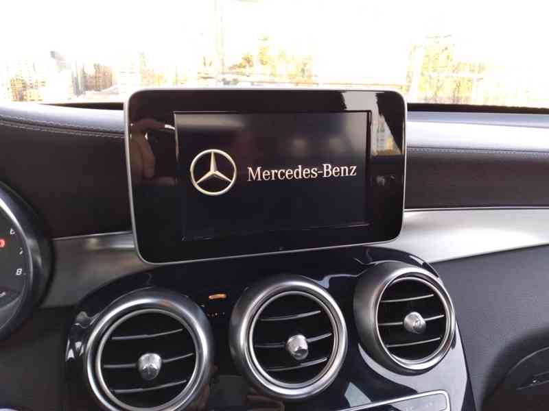 MERCEDES BENZ GLC 350e MATIC PLUG-IN HYBRID PANORAMA - foto 17