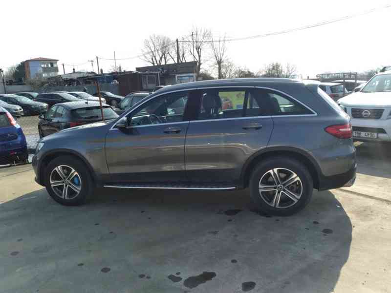 MERCEDES BENZ GLC 350e MATIC PLUG-IN HYBRID PANORAMA - foto 29