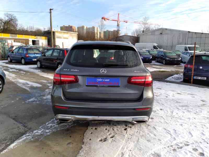 MERCEDES BENZ GLC 350e MATIC PLUG-IN HYBRID PANORAMA - foto 6