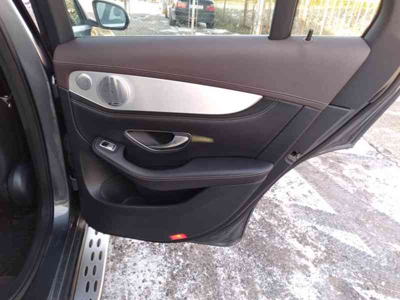 MERCEDES BENZ GLC 350e MATIC PLUG-IN HYBRID PANORAMA - foto 35