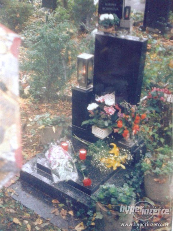 prodám urnový hrob na Olšanech - foto 3
