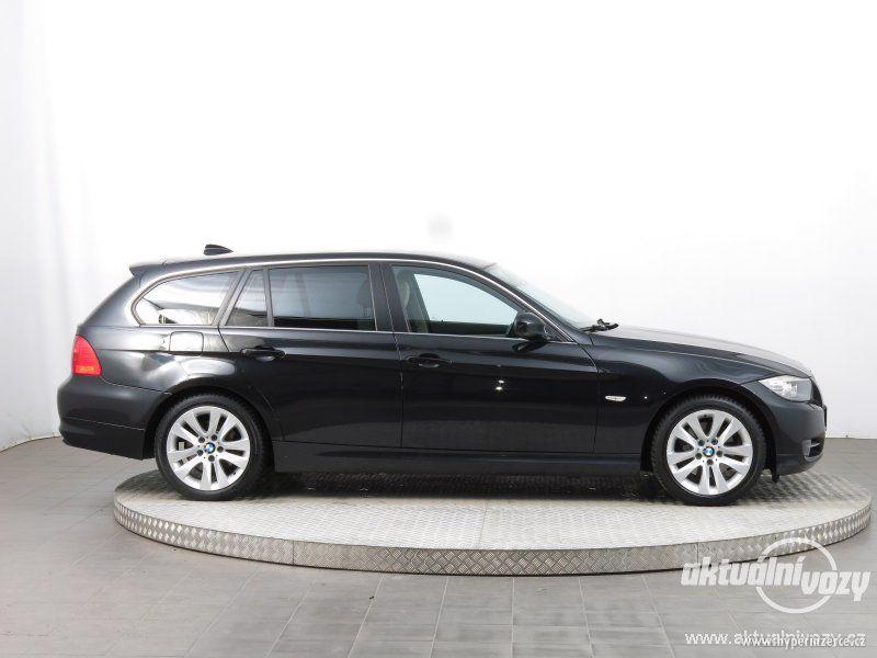 BMW 3 2.0, nafta, rok 2010 - foto 8