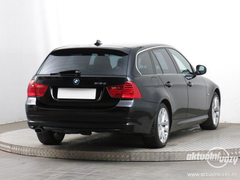 BMW 3 2.0, nafta, rok 2010 - foto 10