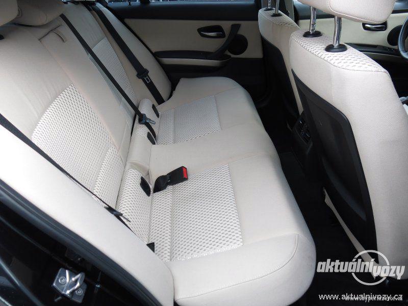 BMW 3 2.0, nafta, rok 2010 - foto 14