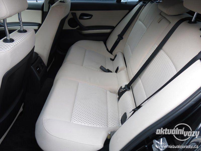 BMW 3 2.0, nafta, rok 2010 - foto 16