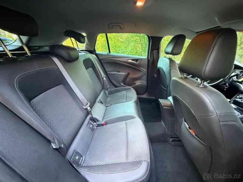 Opel Astra 1,6 k - foto 8