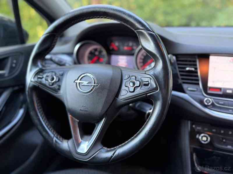 Opel Astra 1,6 k - foto 12