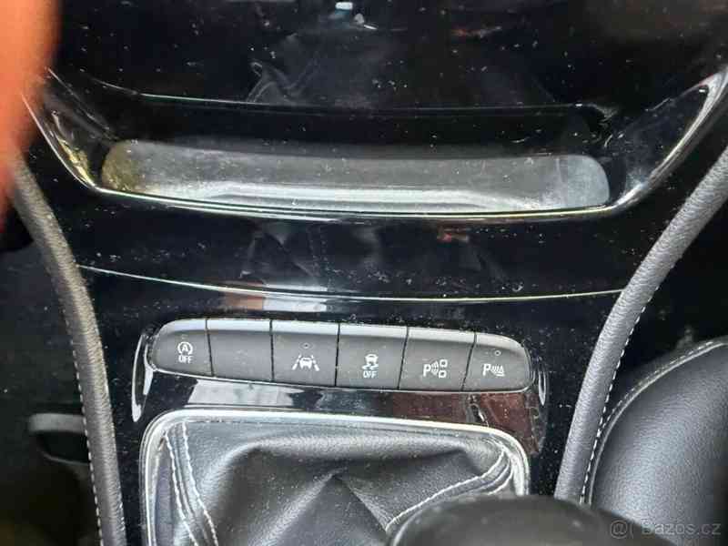 Opel Astra 1,6 k - foto 18