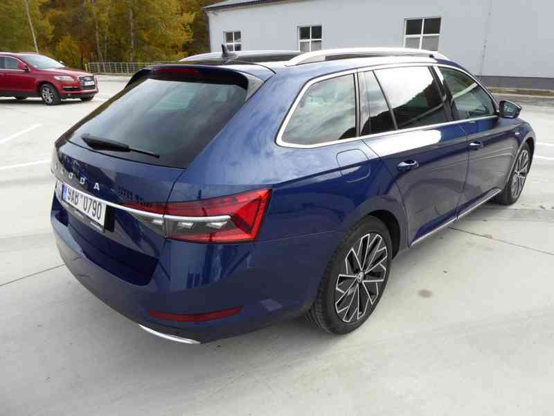 ŠKODA Superb Combi L&K 2,0 TDI 110 kW  - foto 5