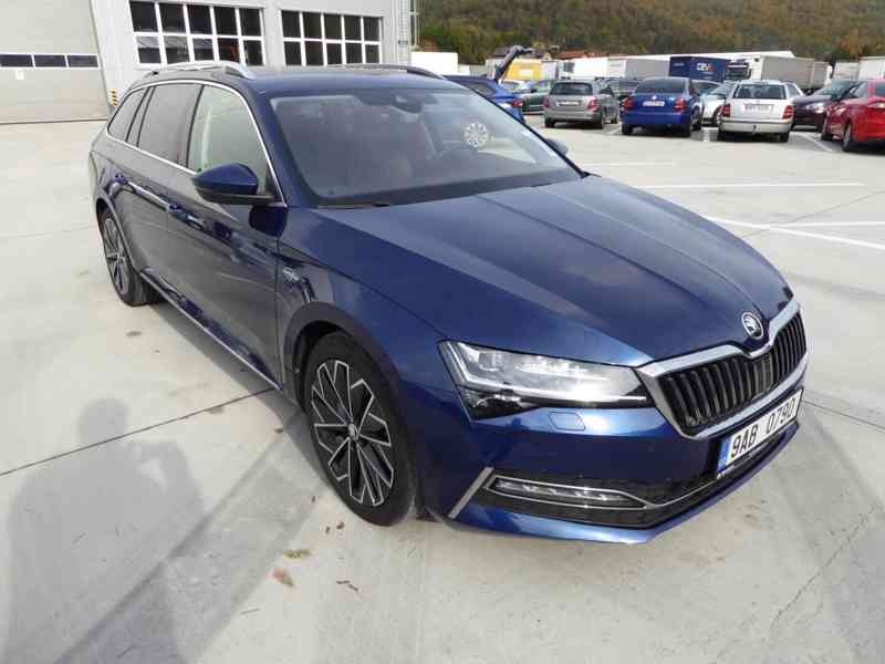 ŠKODA Superb Combi L&K 2,0 TDI 110 kW  - foto 7