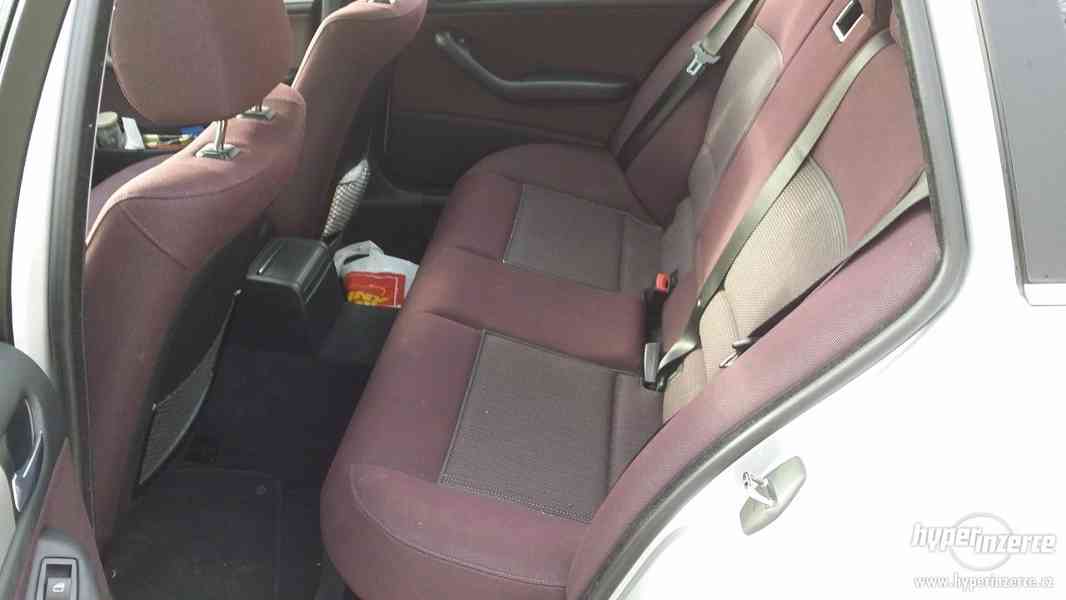 BMW 330D E46 facelift - foto 9