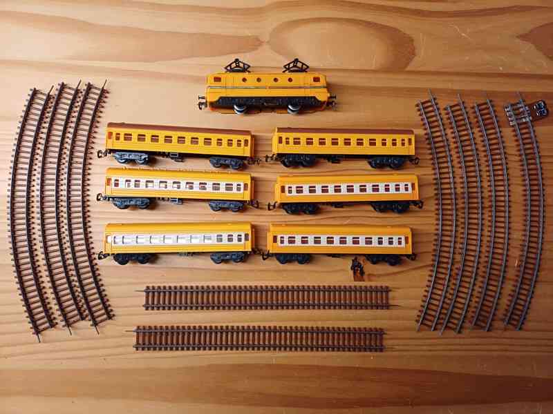 Sběratelská sada.  TT - foto 2