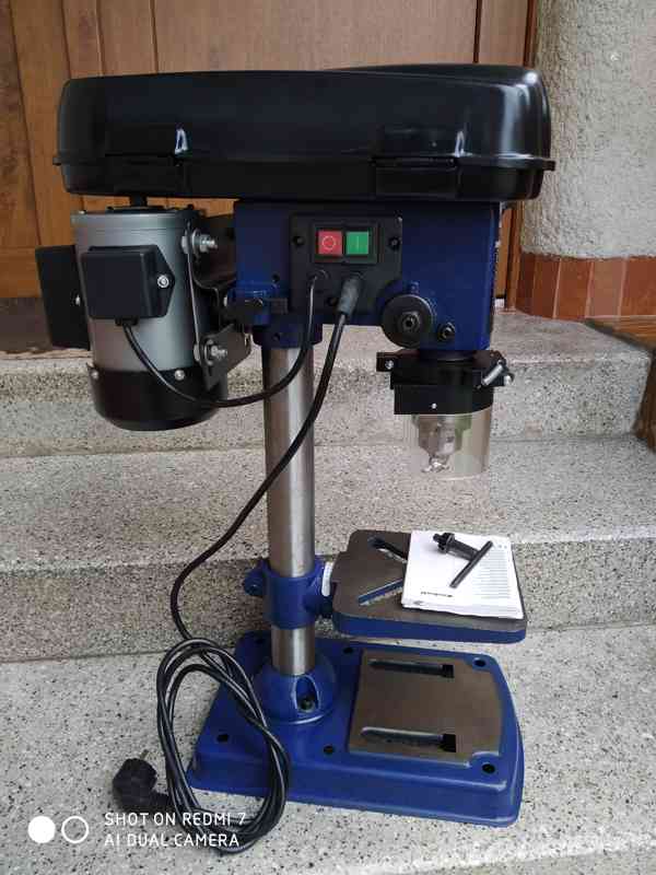 Prodám Stojanovou sloupovou vrtačku Einhell BT-BD 501 Blue - - foto 2