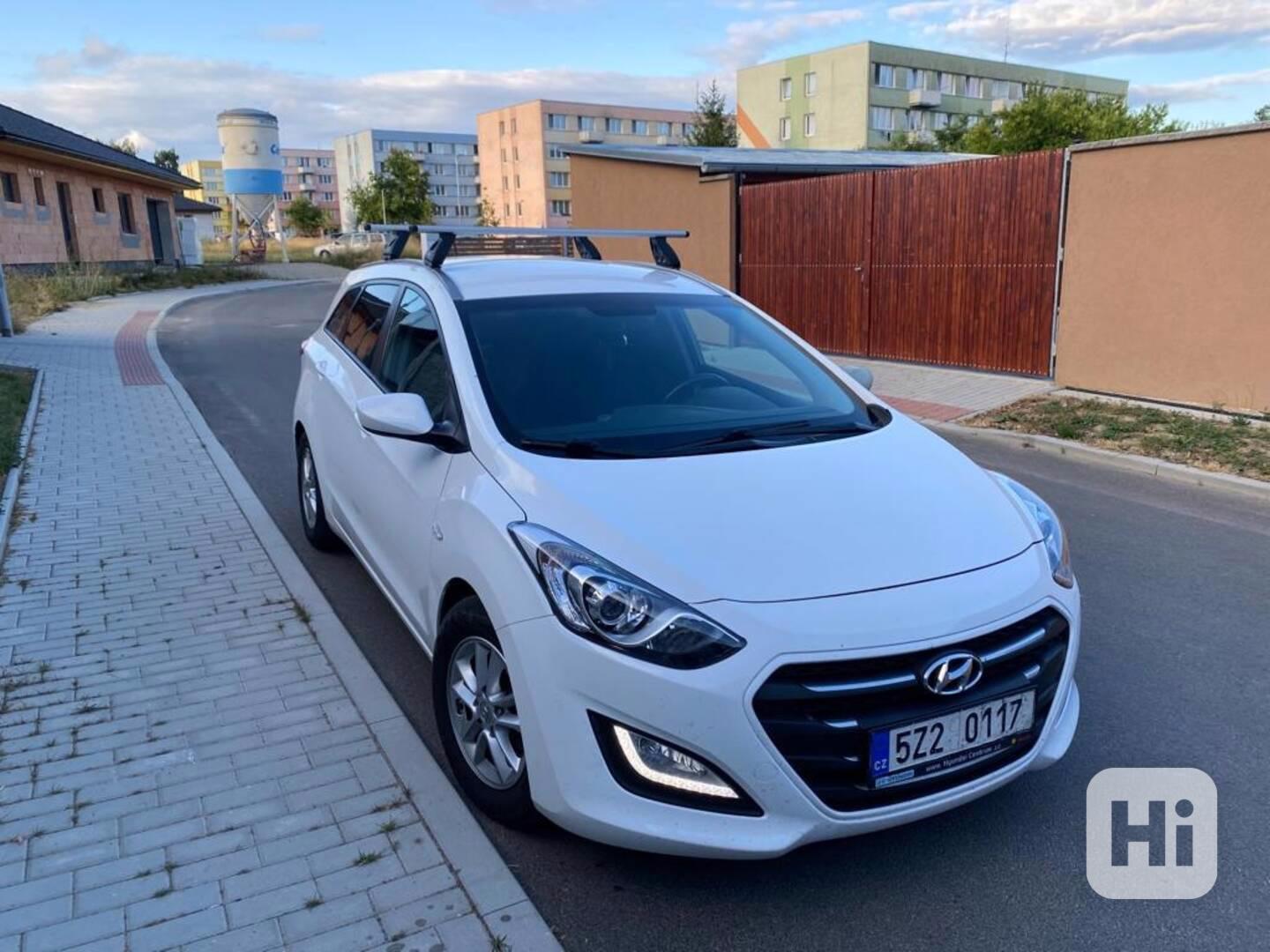 Hyundai i30 kombi 1,6i r.v 2015  - foto 1