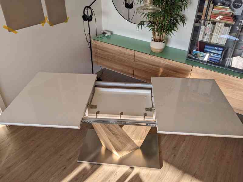 Jídelní stůl Scandishop Alaras 140 jako nový - foto 8