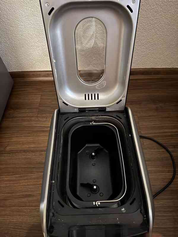 Domácí pekárna Eta