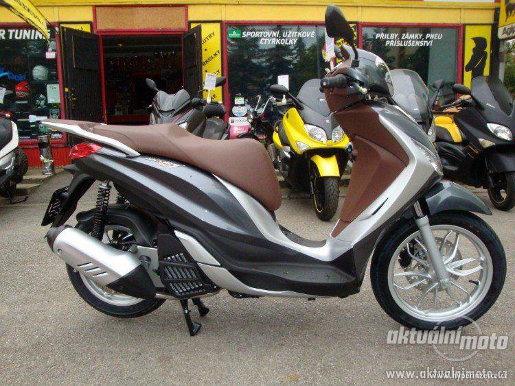 Prodej motocyklu Piaggio Beverly 125 - foto 20