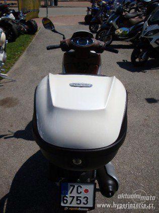 Prodej motocyklu Piaggio Beverly 125 - foto 22