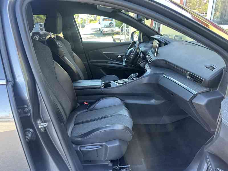 Peugeot 5008 1.5HDi 96KW/GTLINE/7MÍST/1MAJ - foto 22