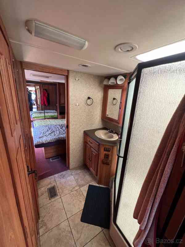 Ostatní Prodám obytný speciál Coachmen - foto 6