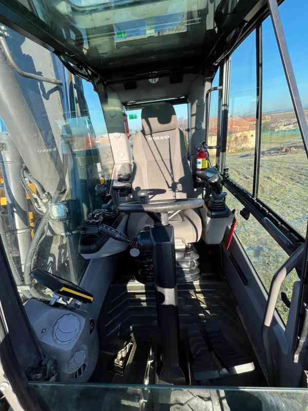 Kolové rypadlo Volvo EW160E (Možnost leasingu) - foto 7