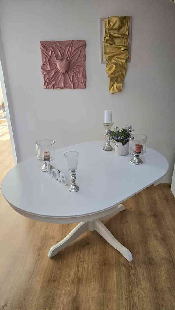Bílý masivní rozkladací jídelní stůl, Ikea - foto 3