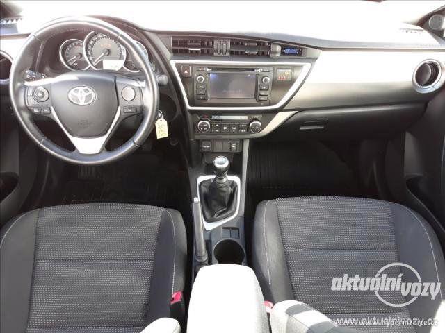Toyota Auris 1.3, benzín,  2013 - foto 3