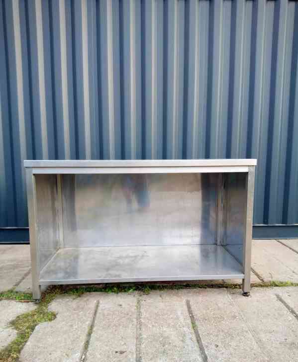 Nerezové stoly - foto 5