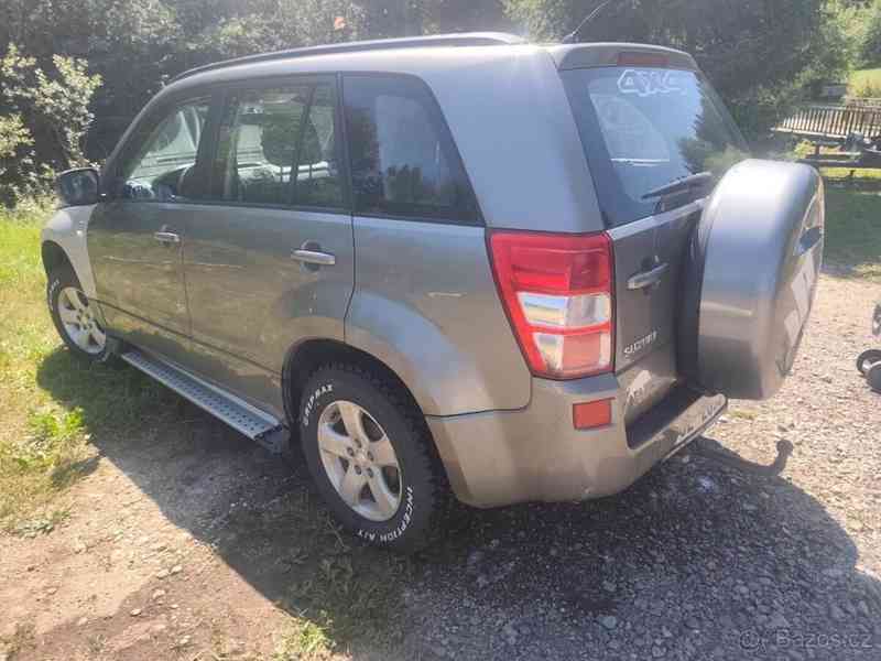 Suzuki Grand Vitara 1,9 - foto 4