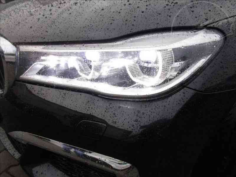 BMW 730 d xDrive AT 3,0 M paket - foto 16