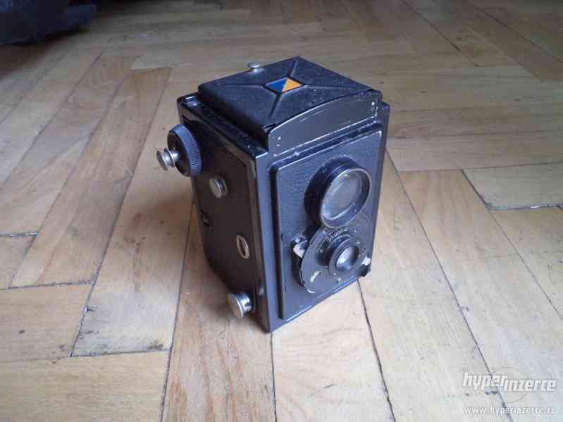 Prodám historický fotoaparát Brillant Voigtlander, cca 1932