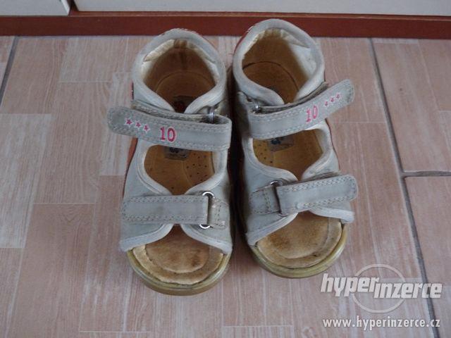 Dětské sandálky/sandále vel. 24 - foto 2