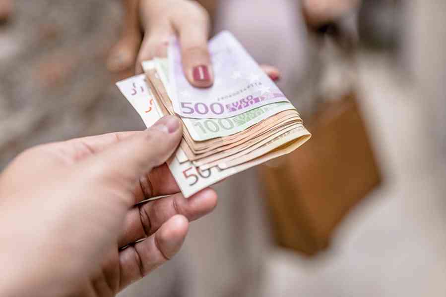 Finančni  - foto 2